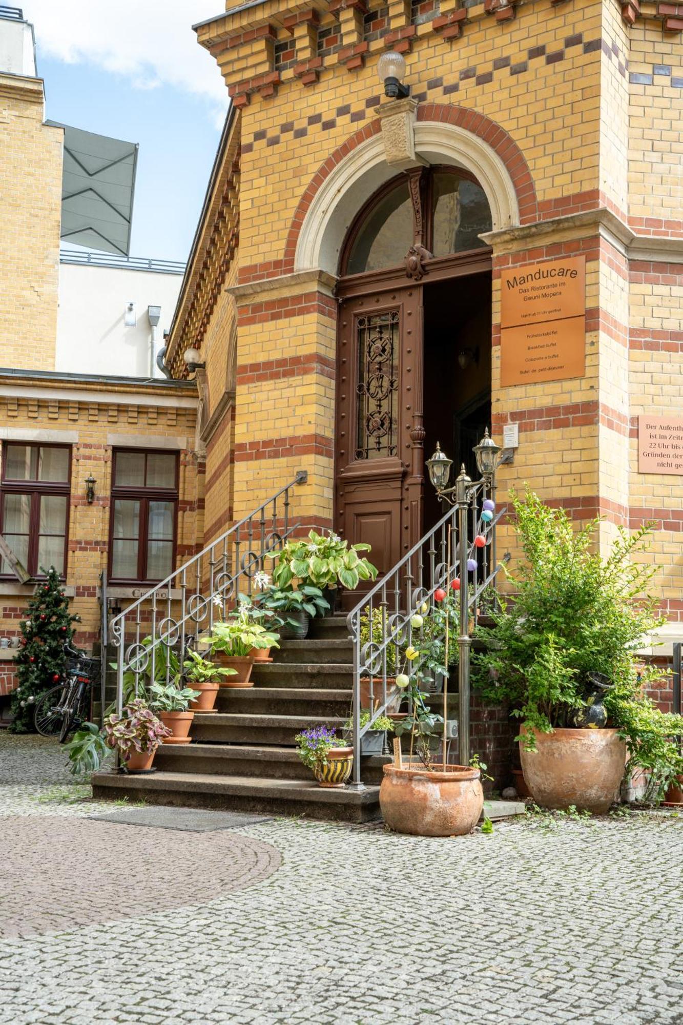 Gwuni B&B Leipzig Buitenkant foto